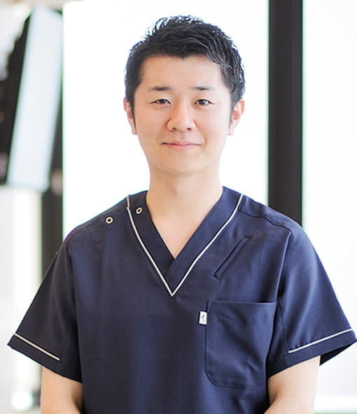 院長 大垣 淳